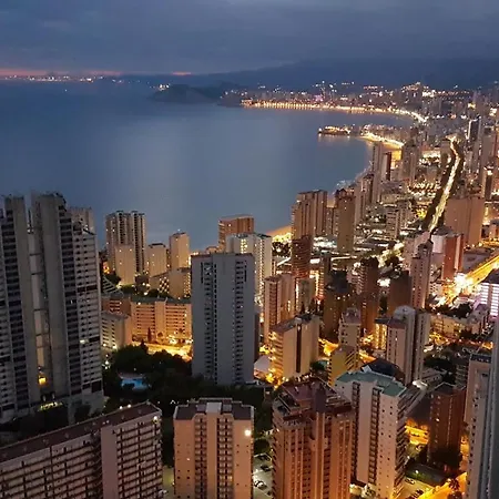 Luxury Apartment On The 41St Floor With Stunning Sea Views Benidorm Exterior photo