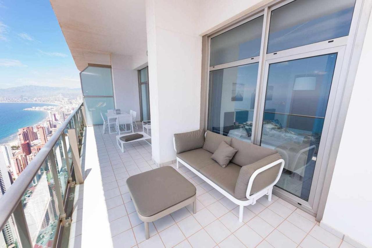 Luxury On The 41st Floor With Stunning Sea Views Apartment *